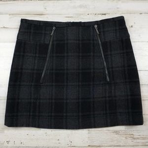 Black & gray plaid print wool blend short skirt w/ zippers by Kenar sz 4 small